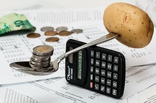 Lifestyle Inflation: Navigating Through the Silent Threat to Your Budgeting Plan and Savings